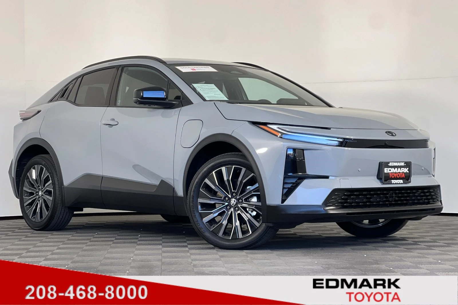 Certified Used 2026 Cement Toyota XSE image 1