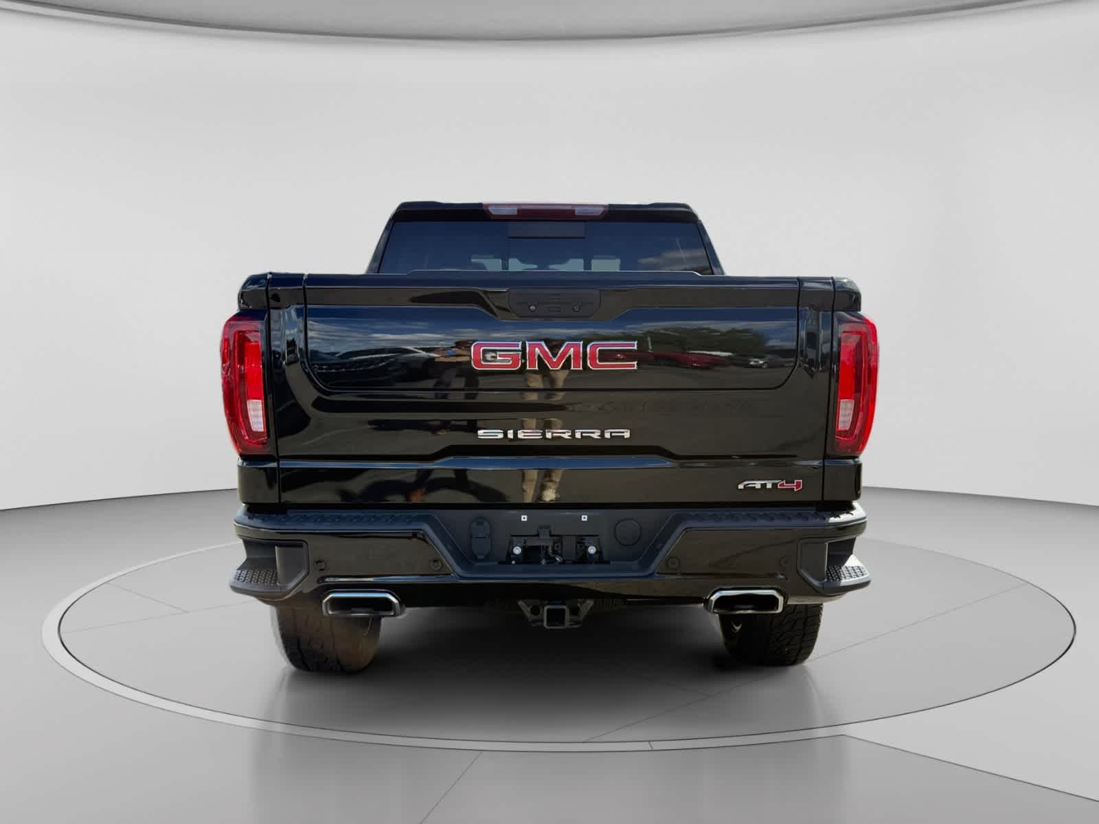Used 2022 Onyx Black GMC AT4 image 4