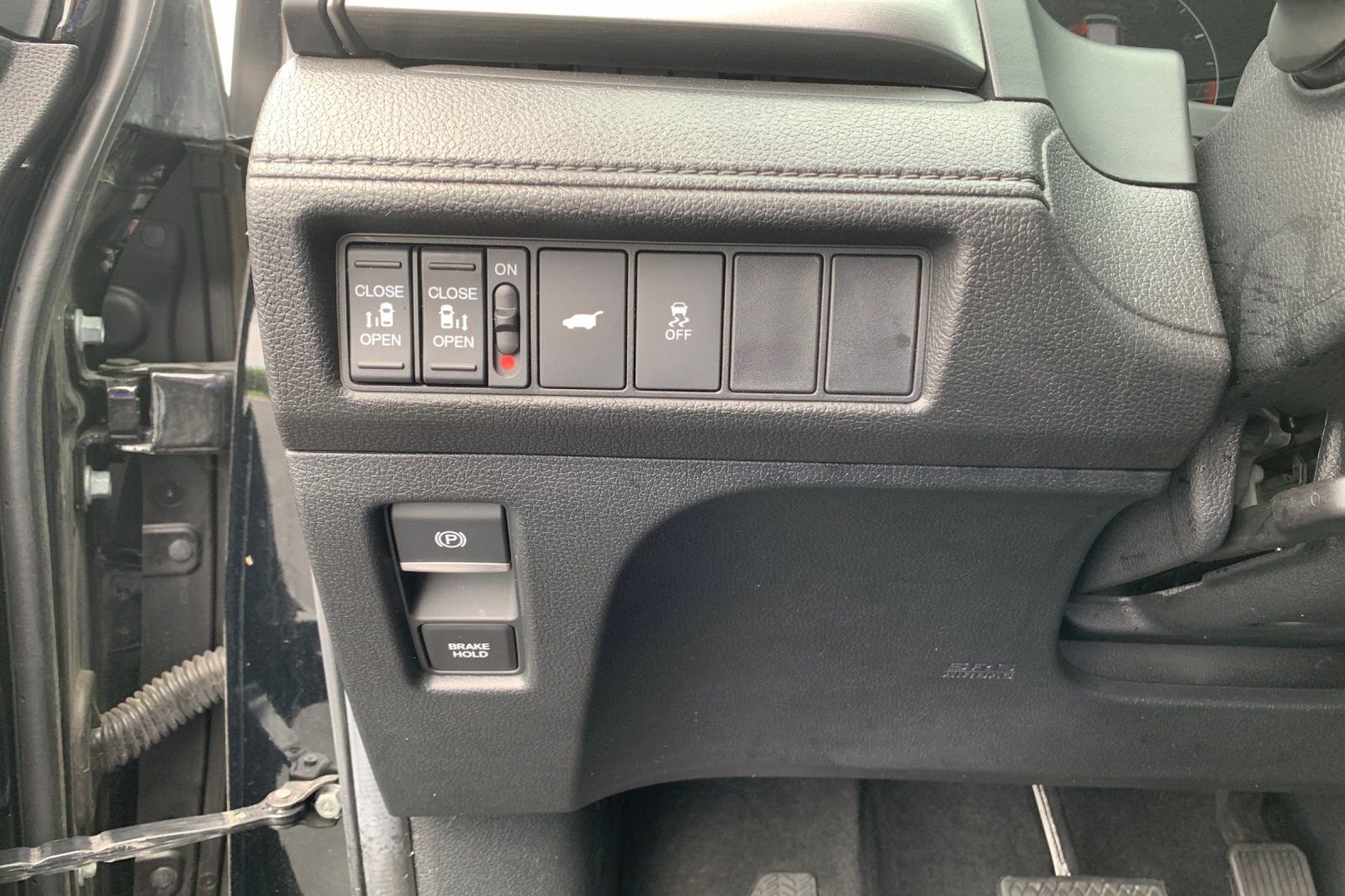 Certified Used 2025  Honda EX-L image 33