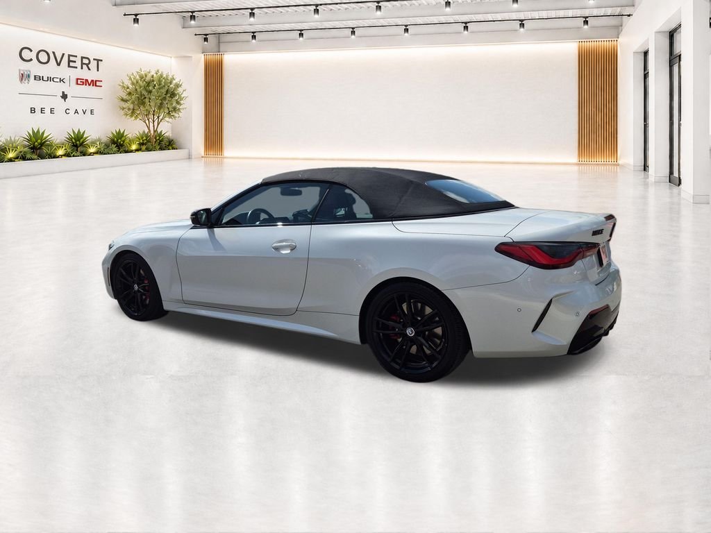 Used 2023 White BMW M440i image 9