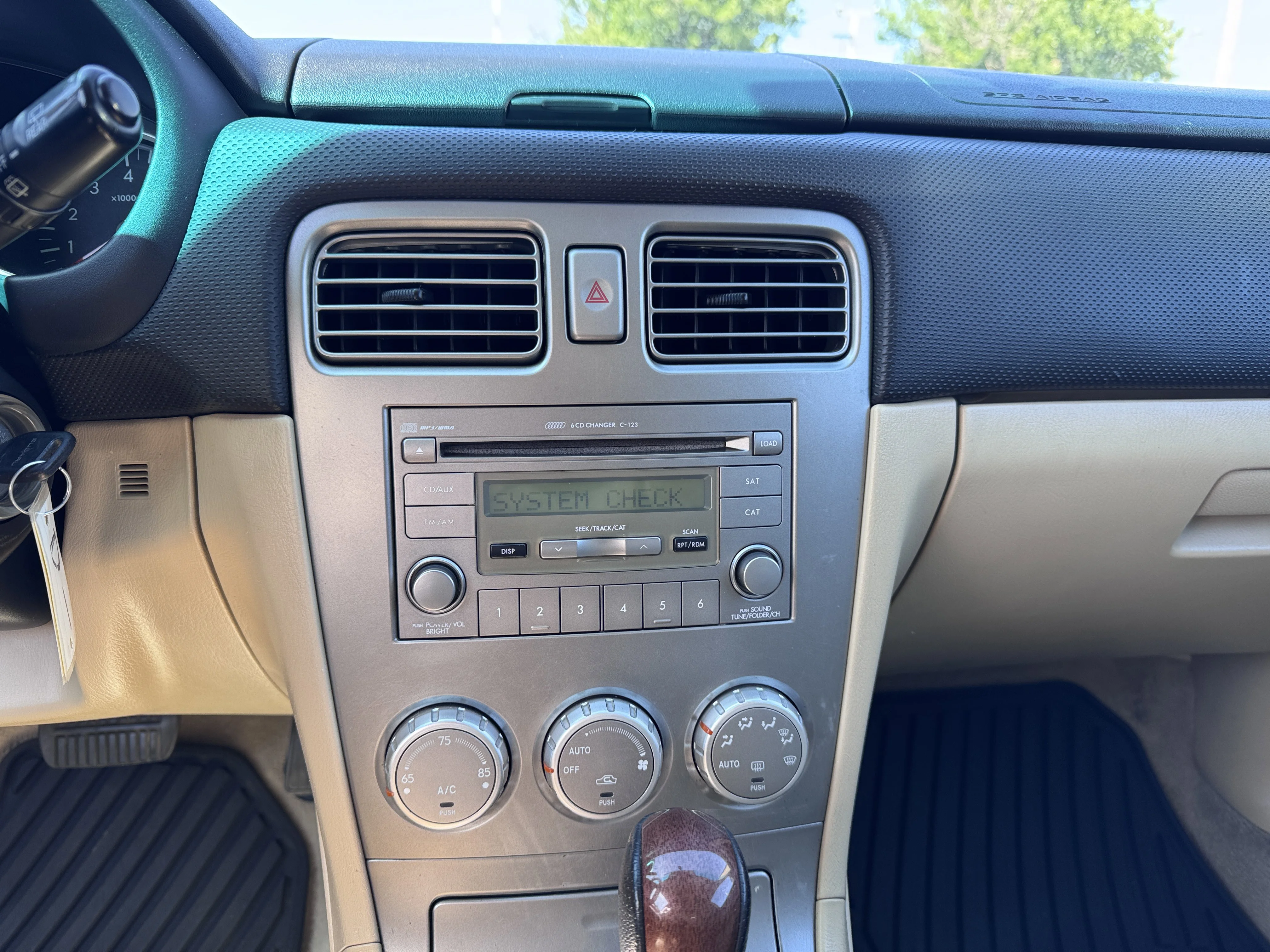 Used 2007 Evergreen Metallic Subaru X L.L. Bean Ed image 19
