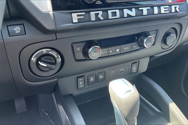 New 2026 Nissan Frontier SV 4D Crew Cab