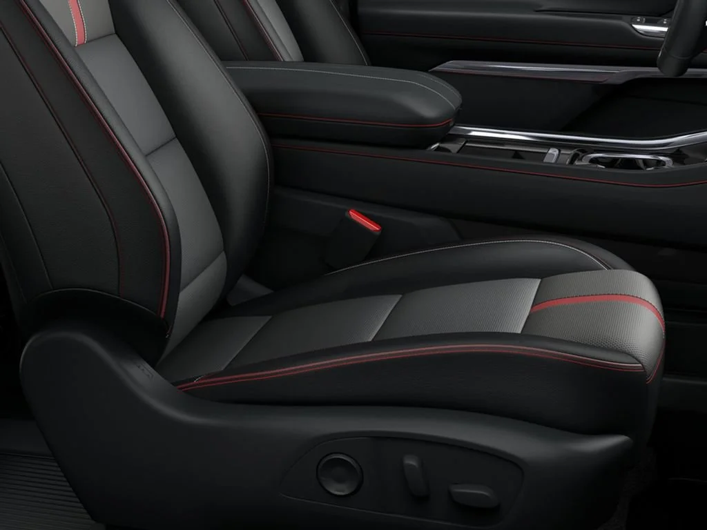 2027 Chevrolet Traverse RS - Photo 9