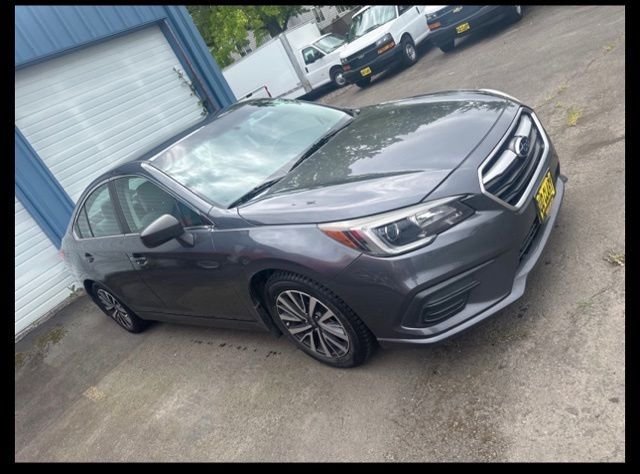 Used 2018 Gray Subaru 2.5i image 13
