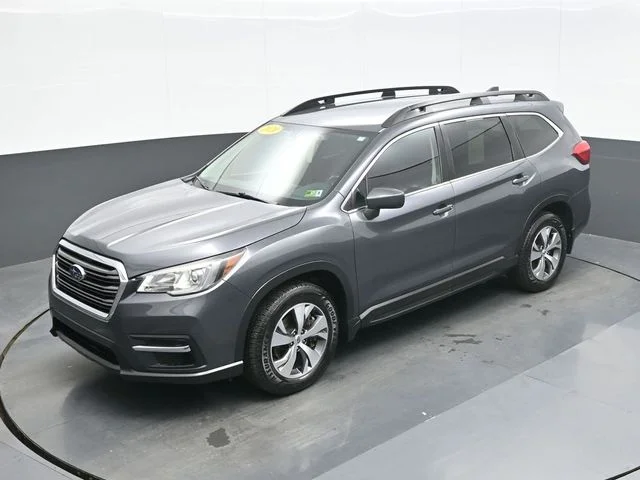 Used 2020 Gray Subaru Premium image 13