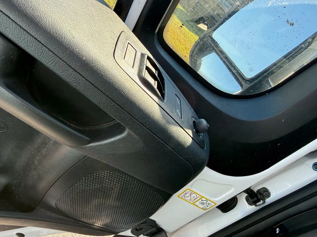 Used 2025 White Ram High Roof image 6