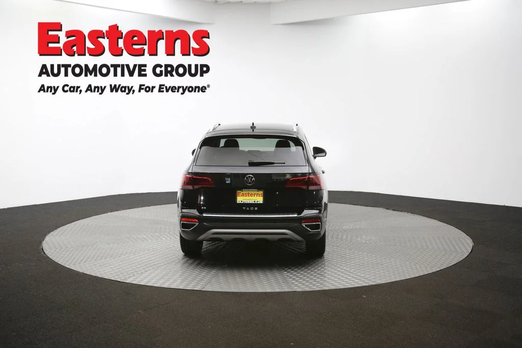 Used 2024 Black Volkswagen 1.5T SE image 36