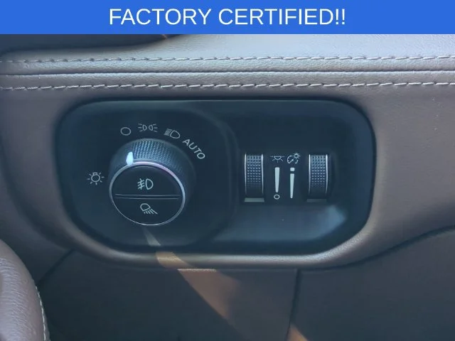 Used 2019 Black Ram Laramie Longhorn image 19