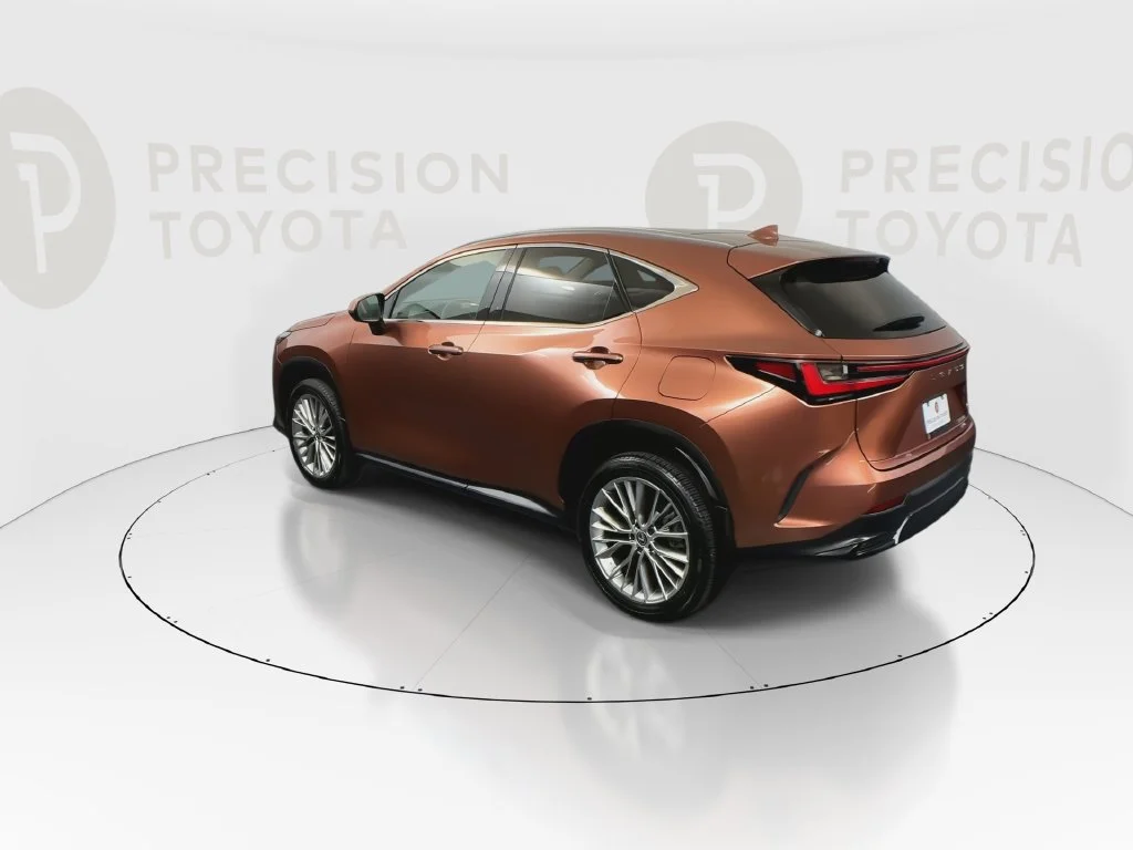 Used 2025 Copper Crest Lexus 350h Luxury image 14