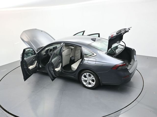 Used 2023 Canyon River Blue Metallic Honda LX image 28