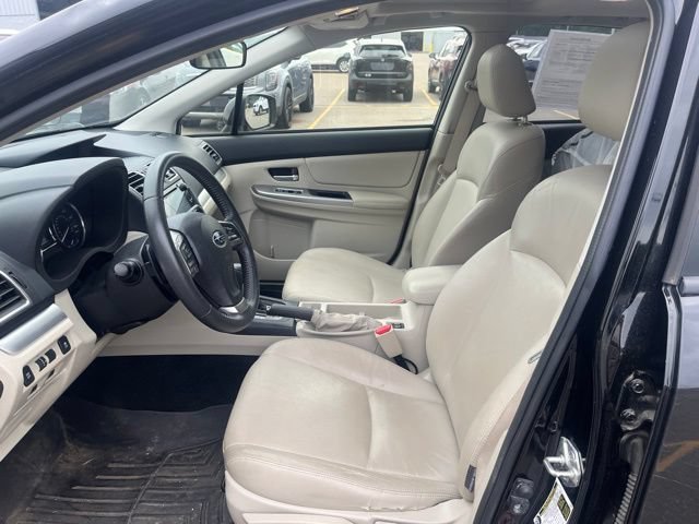 Used 2015 Crystal Black Silica Subaru Limited image 12