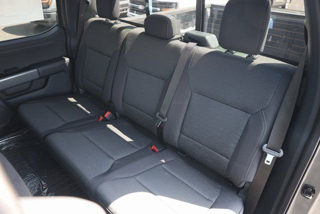 2025 Ford F-150 XLT - Photo 24