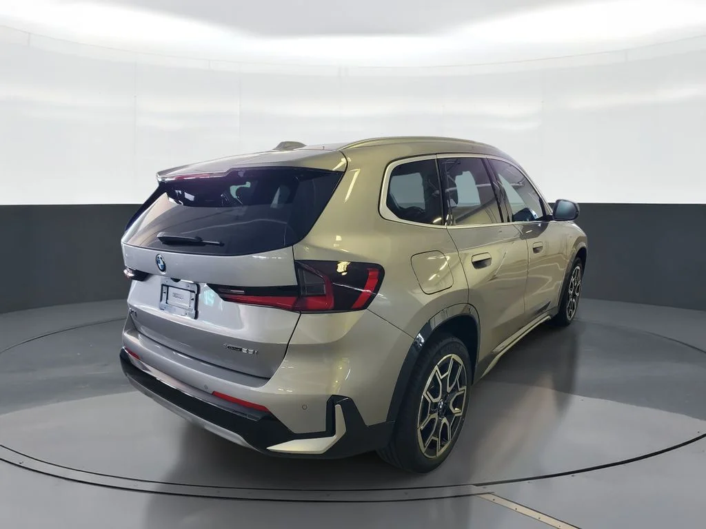 New 2026 Silver BMW xDrive28i image 3