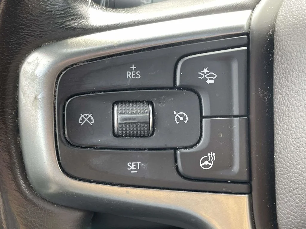 Certified Used 2021 Black Chevrolet Z71 image 33