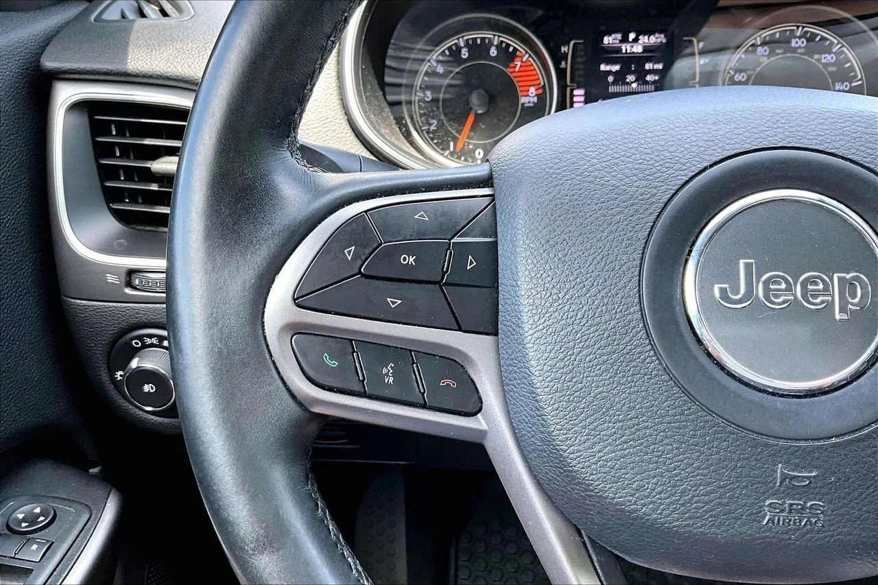 Certified Used 2019 Black Jeep Latitude Plus image 27