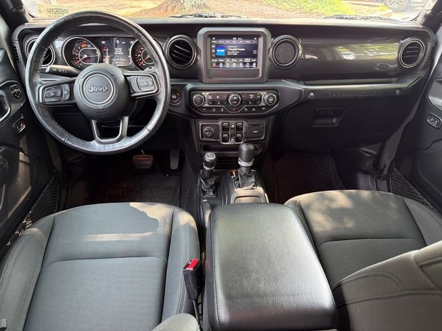 Used 2021 Silver Jeep Unlimited Sport Altitude image 23
