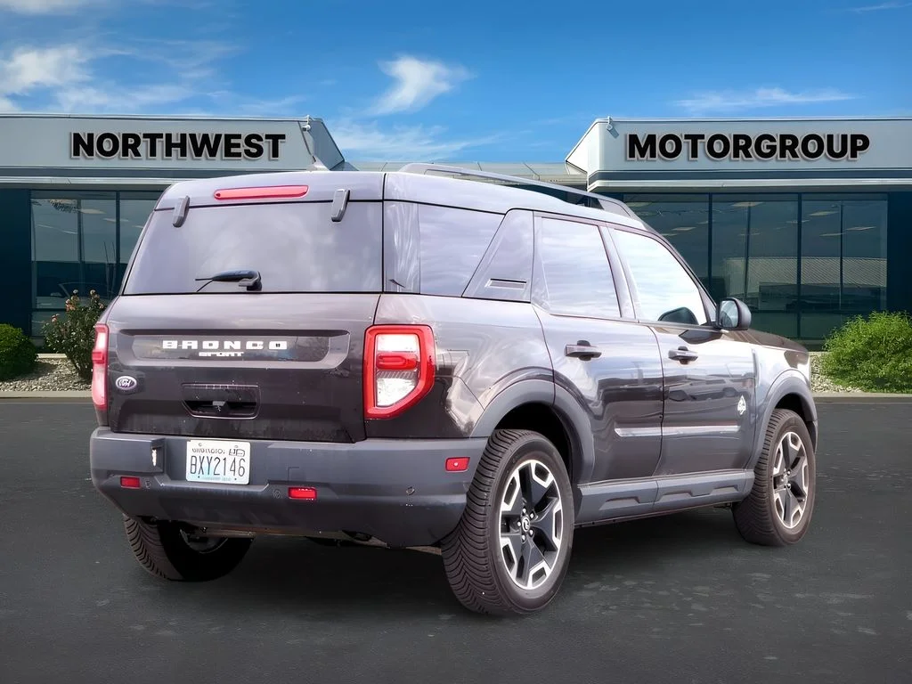 Used 2021 Kodiak Brown Metallic Ford Outer Banks image 5