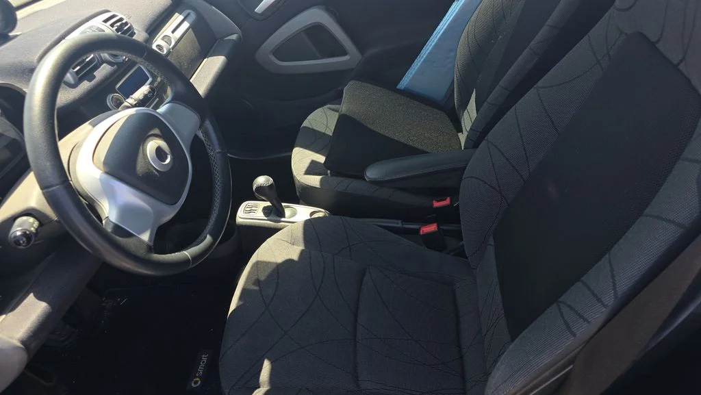 Used 2013  smart Passion image 14