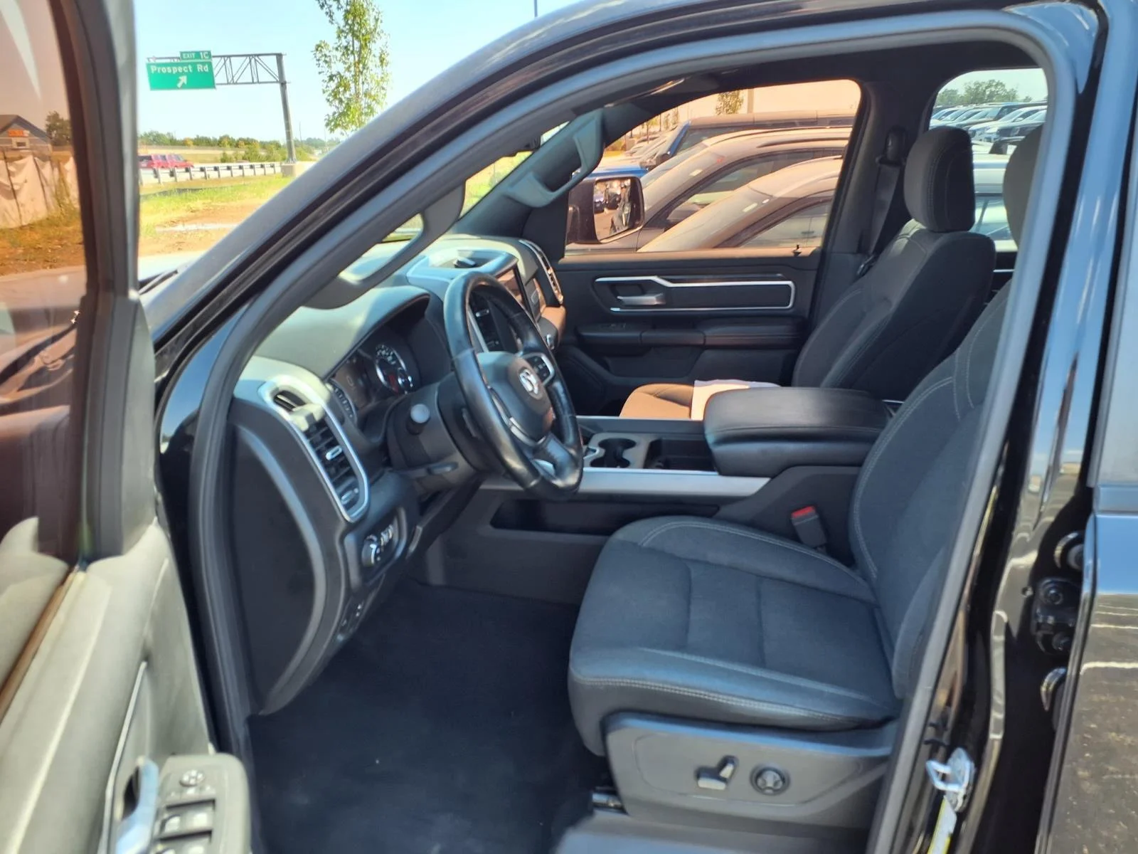 Used 2019  RAM UTILITY image 21