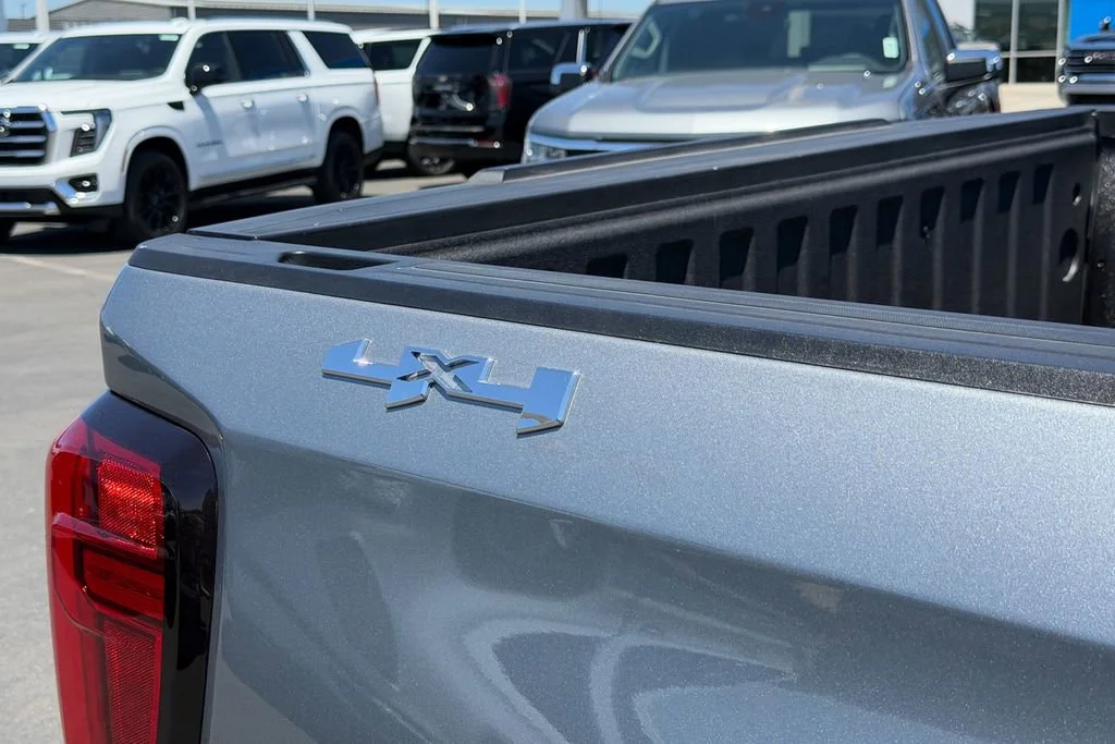 New 2026 Sterling Metallic GMC SLE image 6