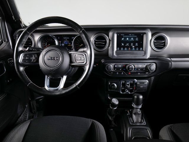 2021 Jeep Gladiator Overland - Photo 11