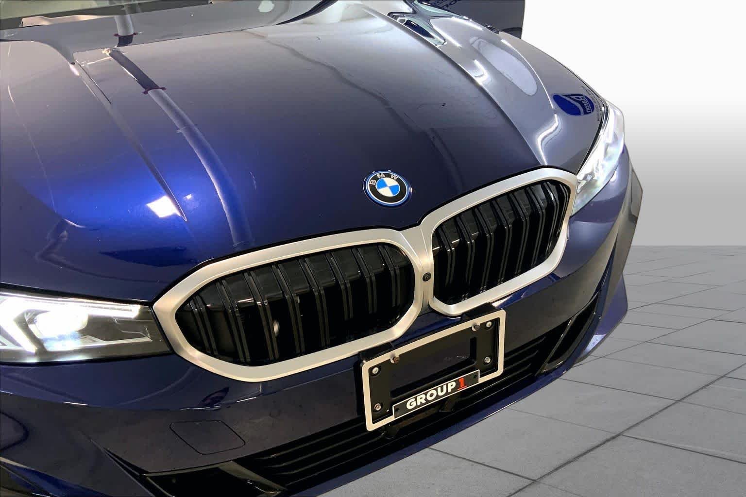 Certified Used 2023 Tanzanite Blue II Metallic BMW 330e xDrive image 32