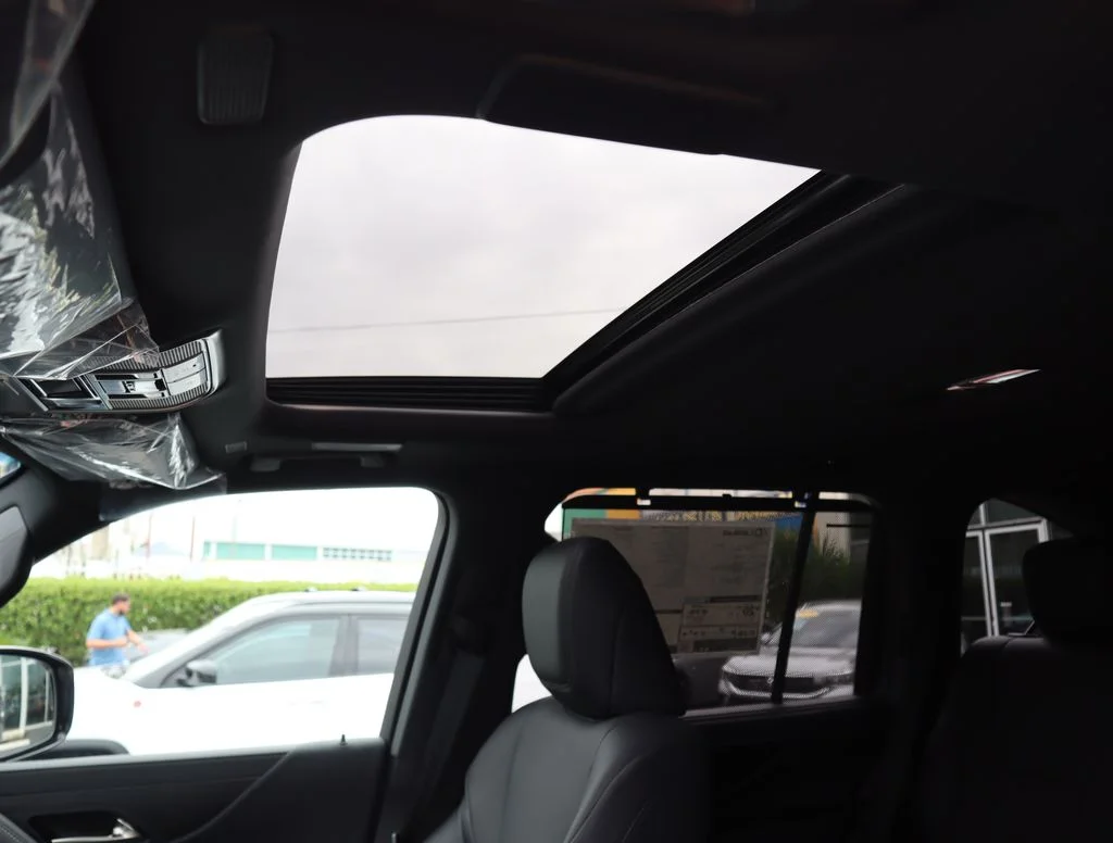 Used 2026  Lexus 700h Overtrail image 37