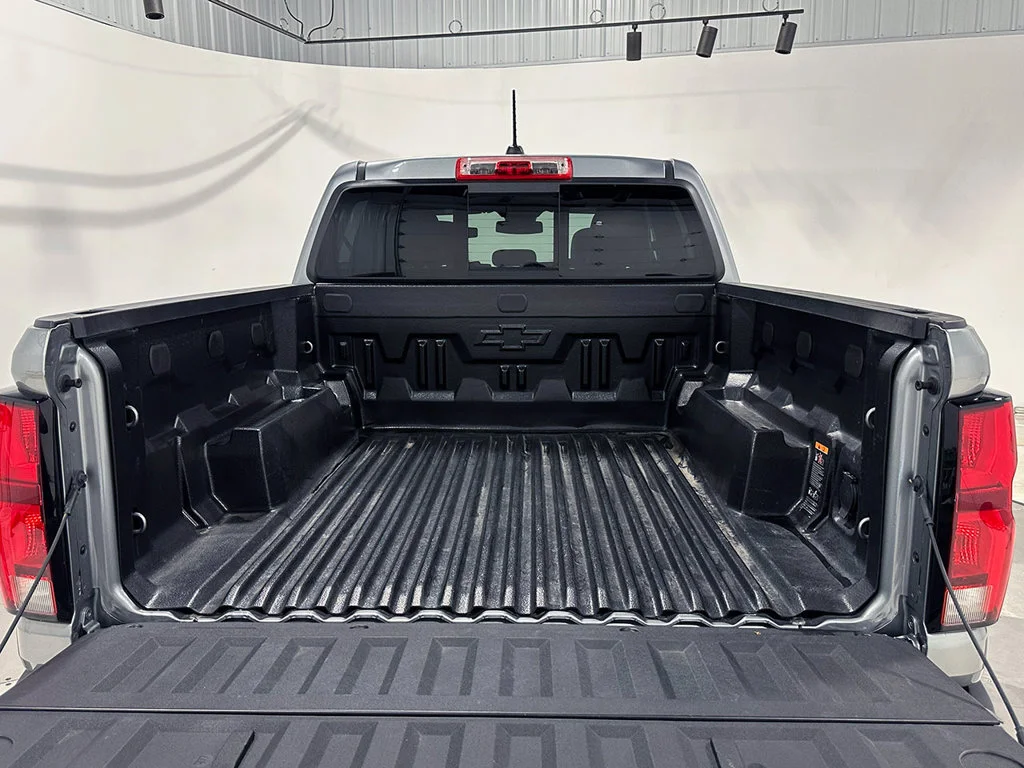 Used 2024 Sterling Gray Metallic Chevrolet Z71 image 5