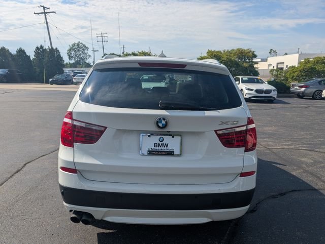 Used 2013 Alpine White BMW xDrive28i image 3