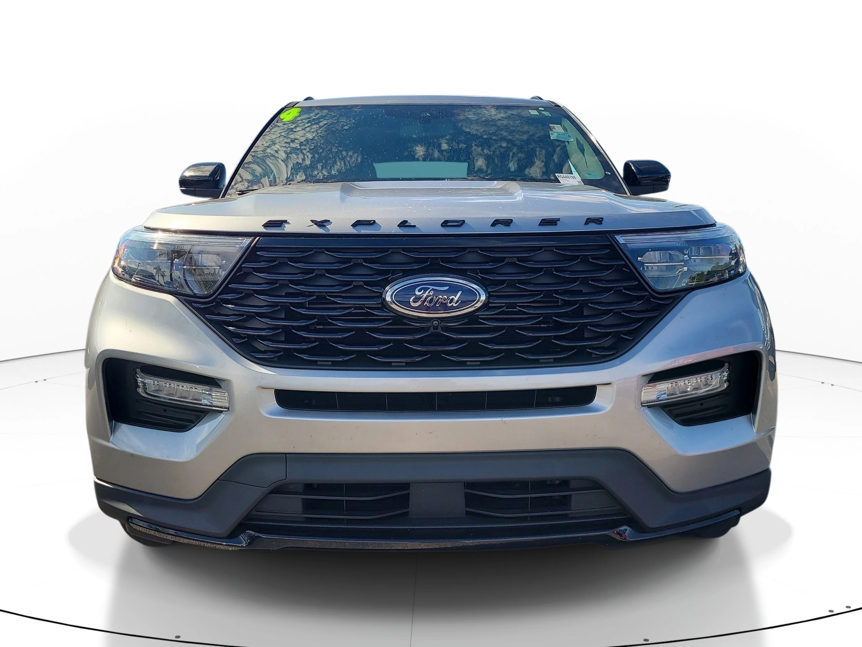 Used 2024 Iconic Silver Metallic Ford ST-Line image 2