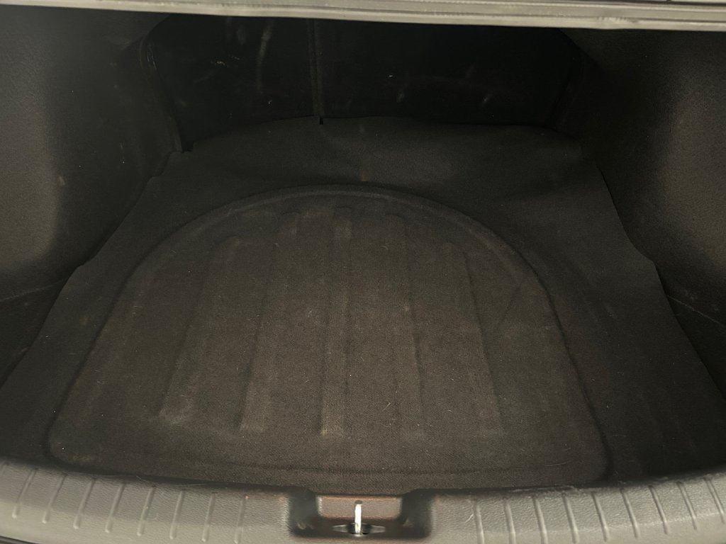 Used 2024 Blue Kia LXS image 25