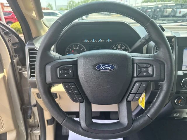 Used 2018 Gold Ford XLT image 13