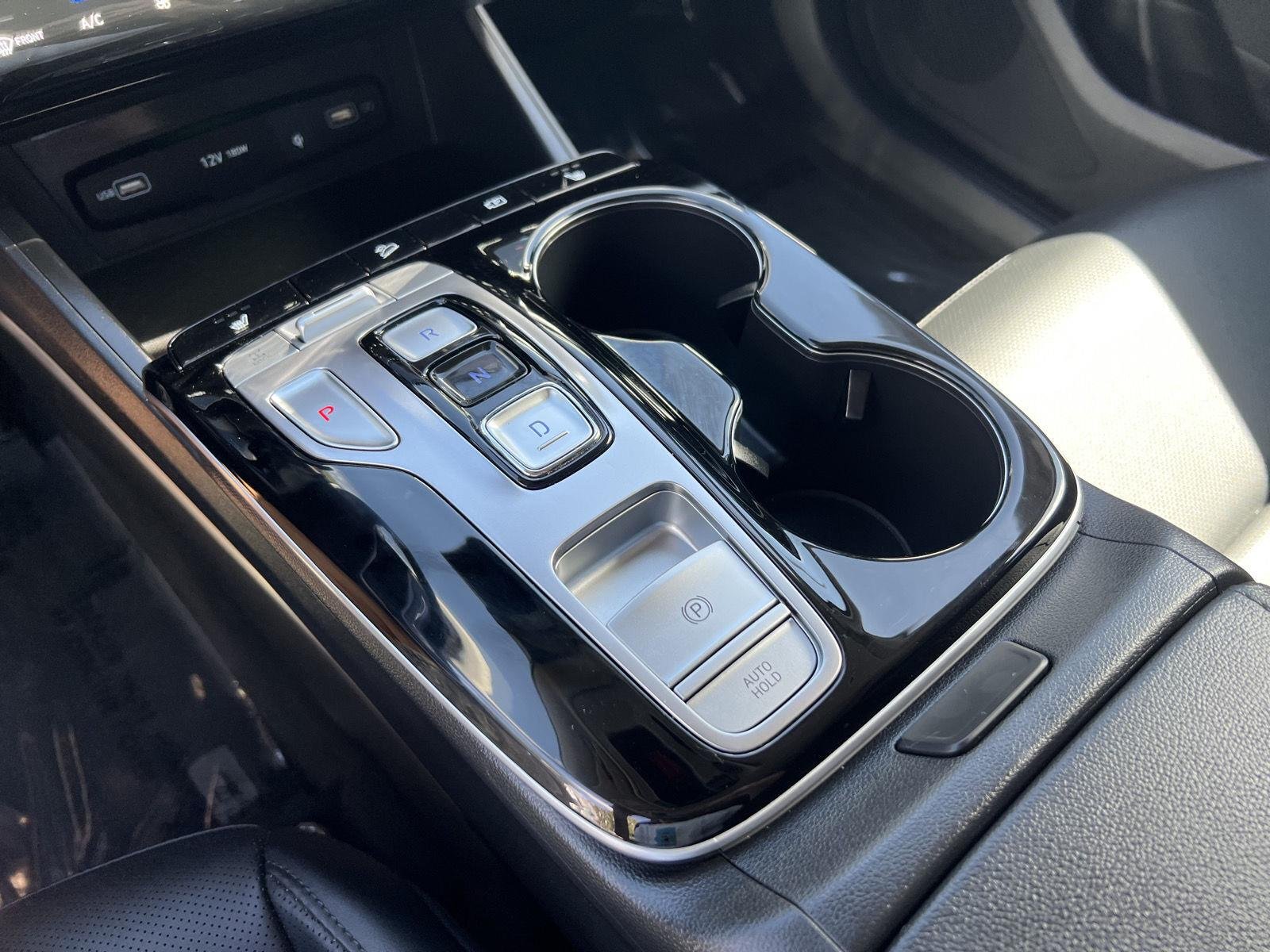 Certified Used 2024 Amazon Gray Hyundai SEL Convenience image 33