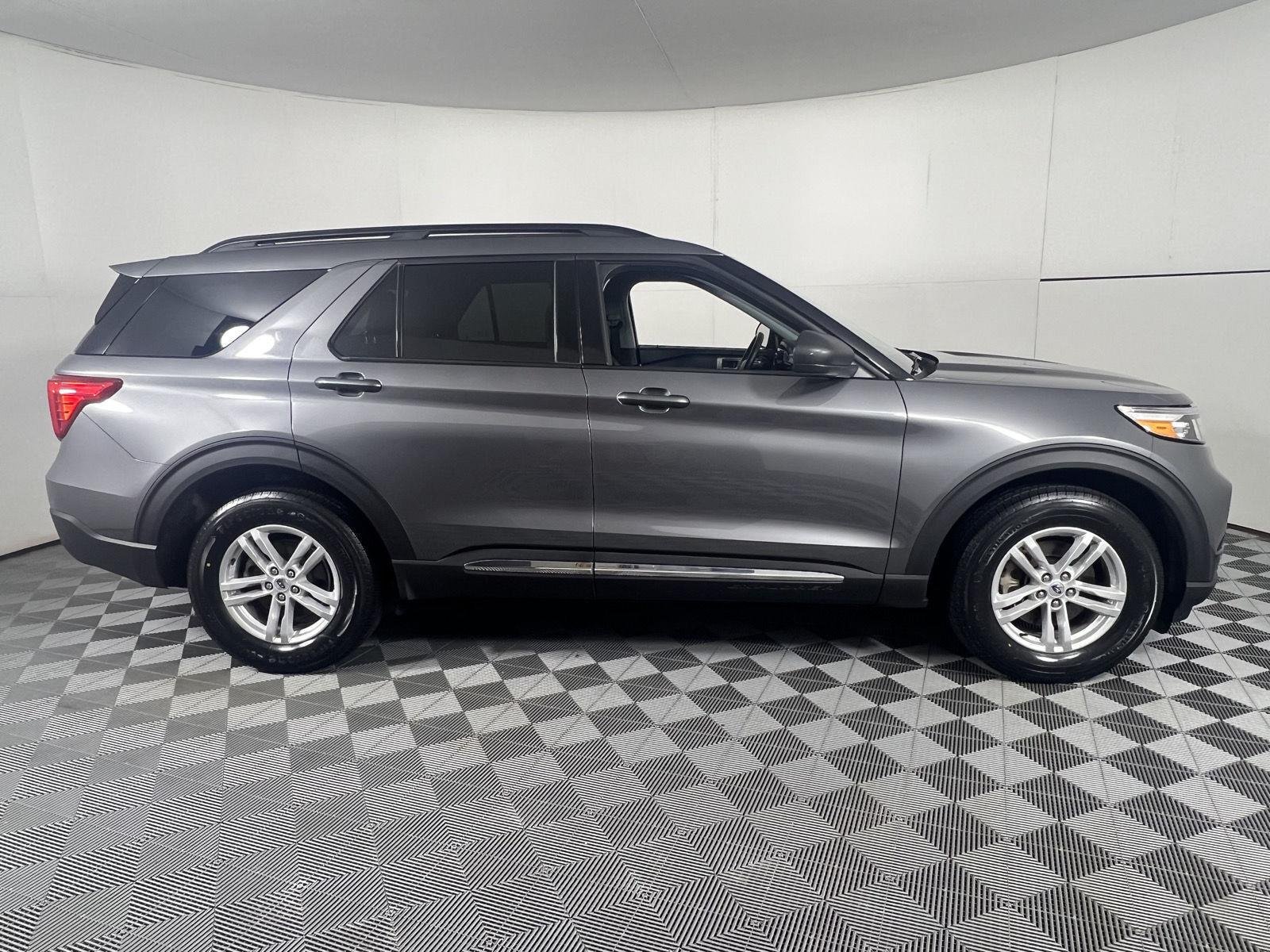 Used 2023 Carbonized Gray Ford XLT image 11
