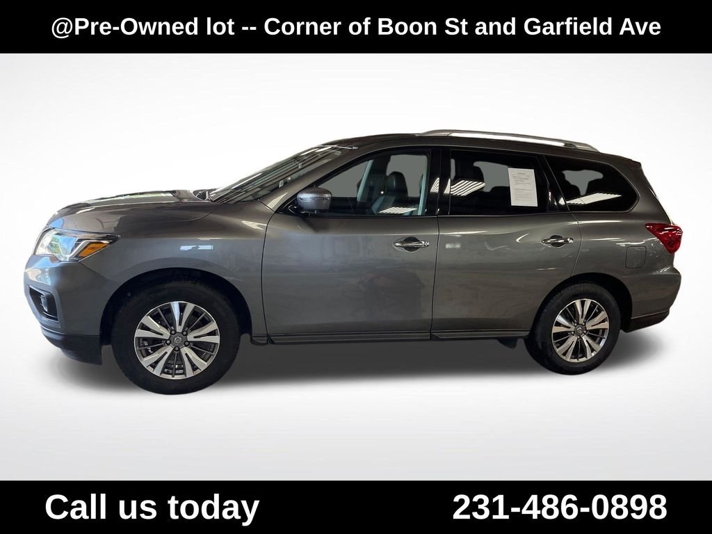 Used 2020 Gray Nissan SL image 2