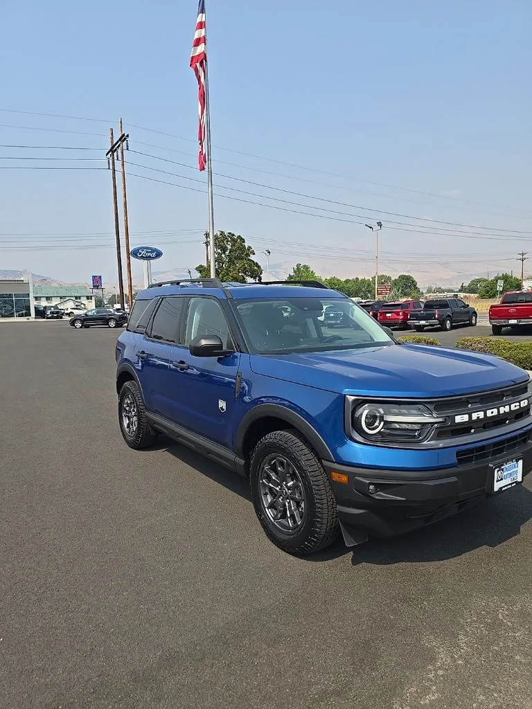 Used 2023 Blue Ford Big Bend image 1