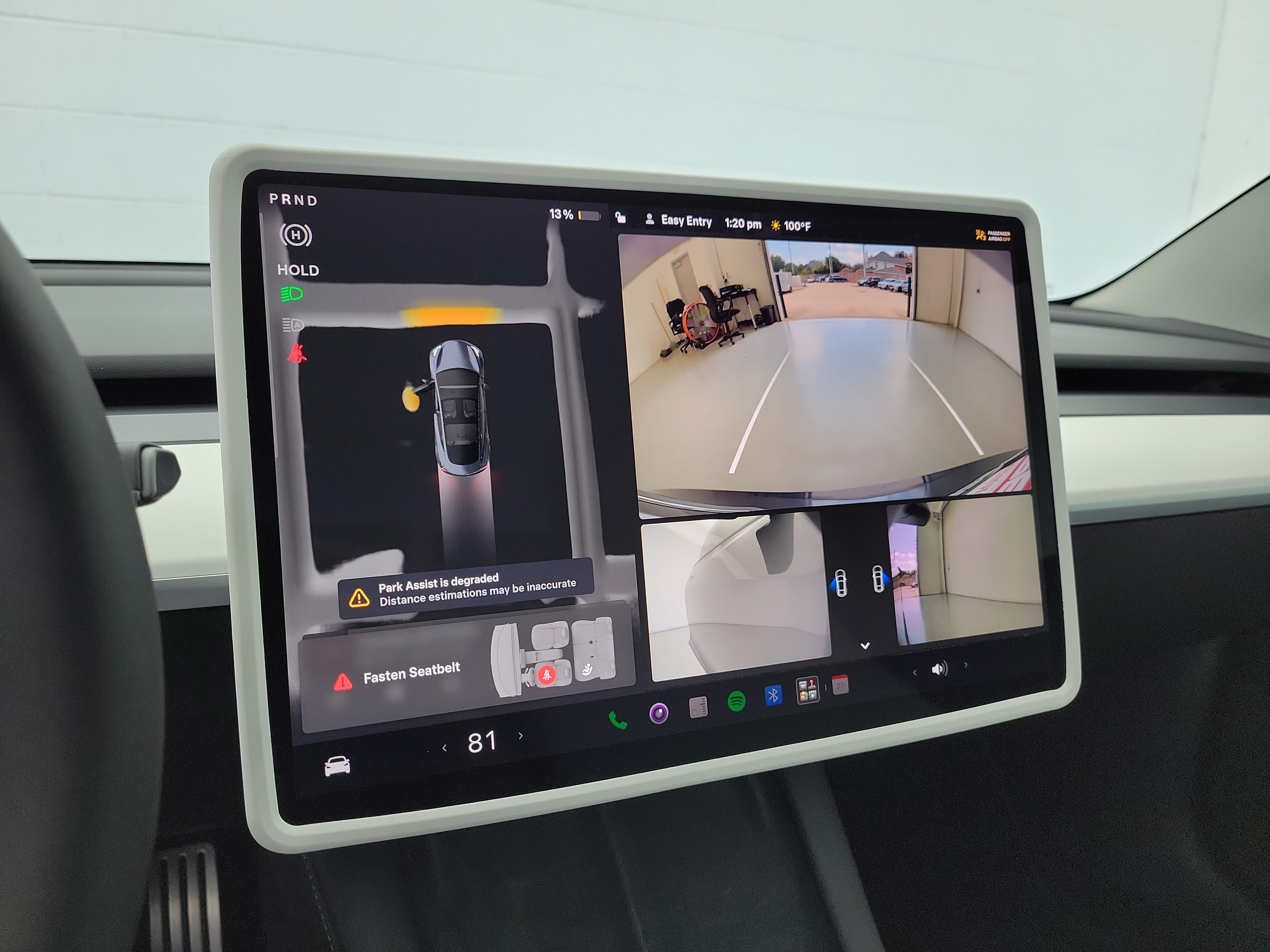 Used 2023  Tesla Performance image 27