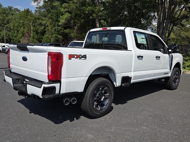 New 2026 Oxford White Ford F-250® XL image 14