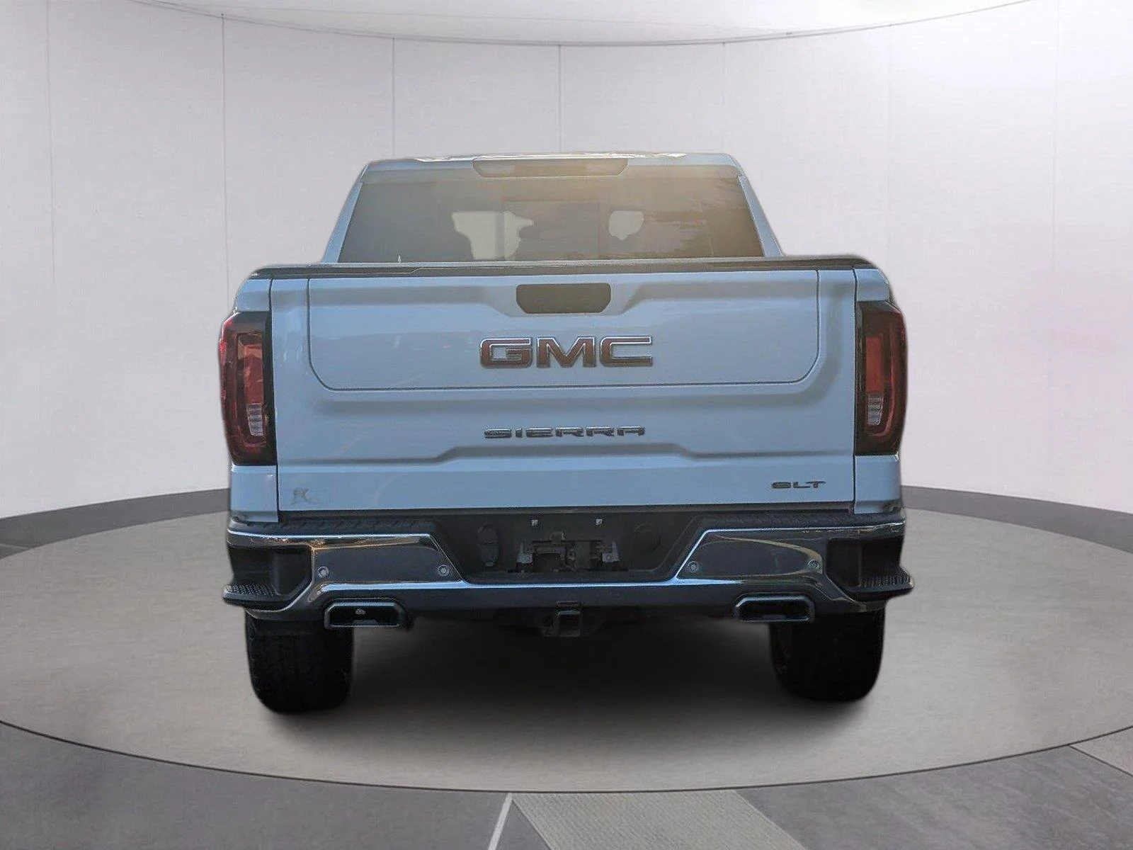 Used 2021 SUMMIT WHITE GMC SLT image 4
