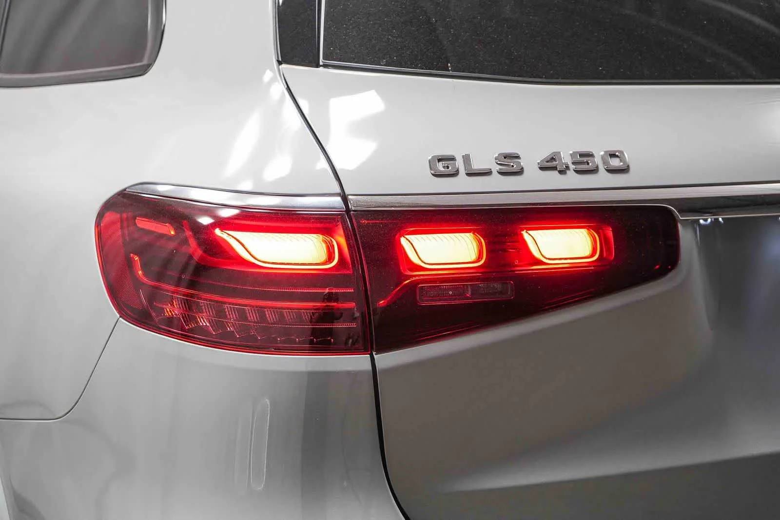 New 2026 MANUFAKTUR Alpine Grey Mercedes-Benz GLS 450 image 53