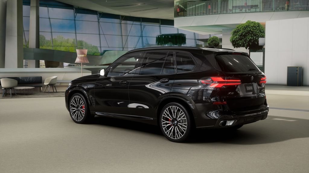 Used 2026 Black Sapphire Metallic BMW sDrive40i image 28