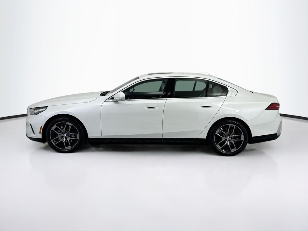 2026 BMW i5 40 - Photo 8