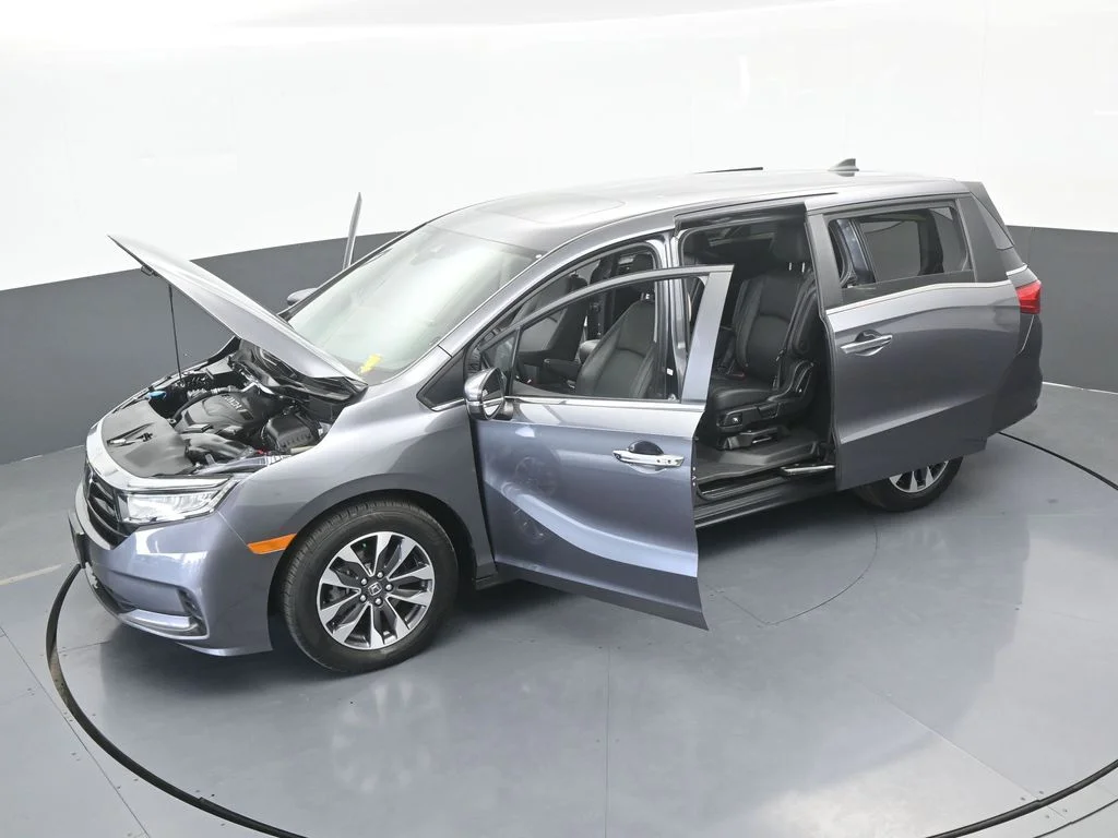 Used 2024 Gray / Black Honda EX-L image 71
