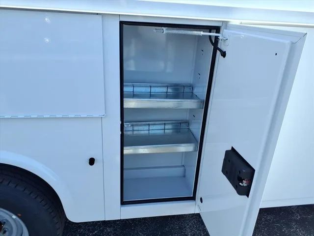 New 2026 Oxford White Ford Base image 34