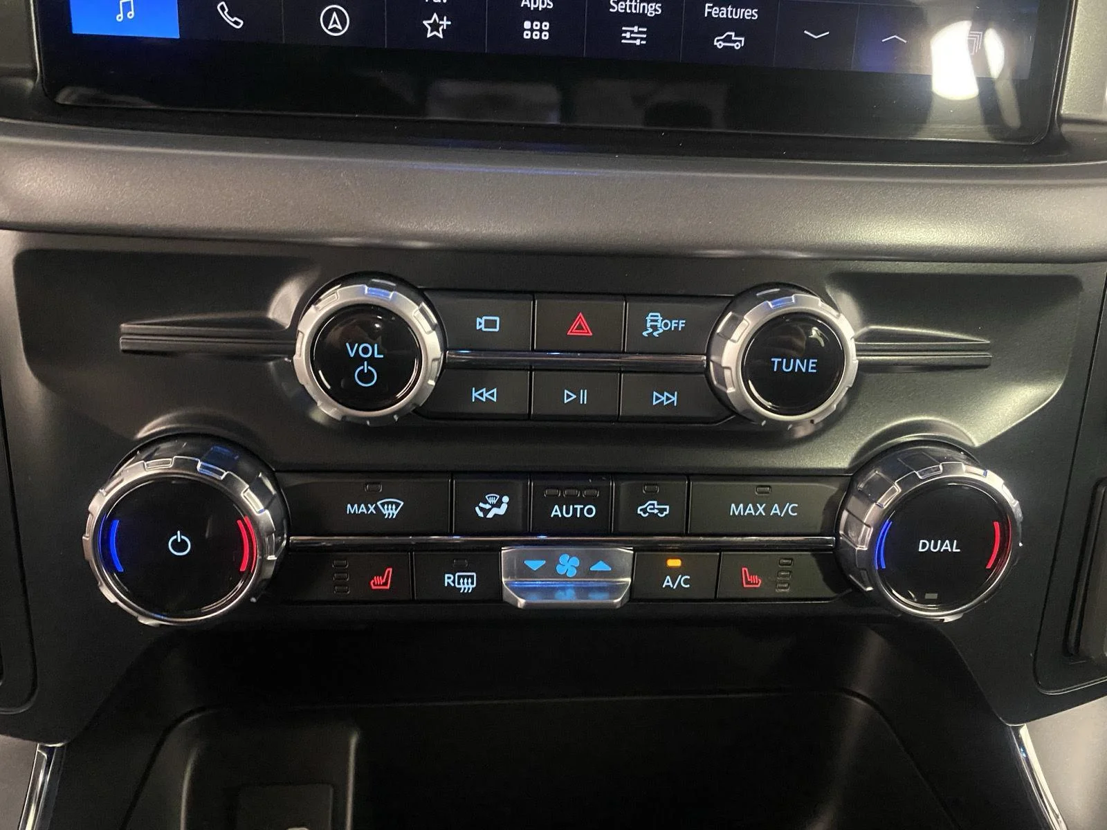 New 2026 Avalanche Ford XLT image 34