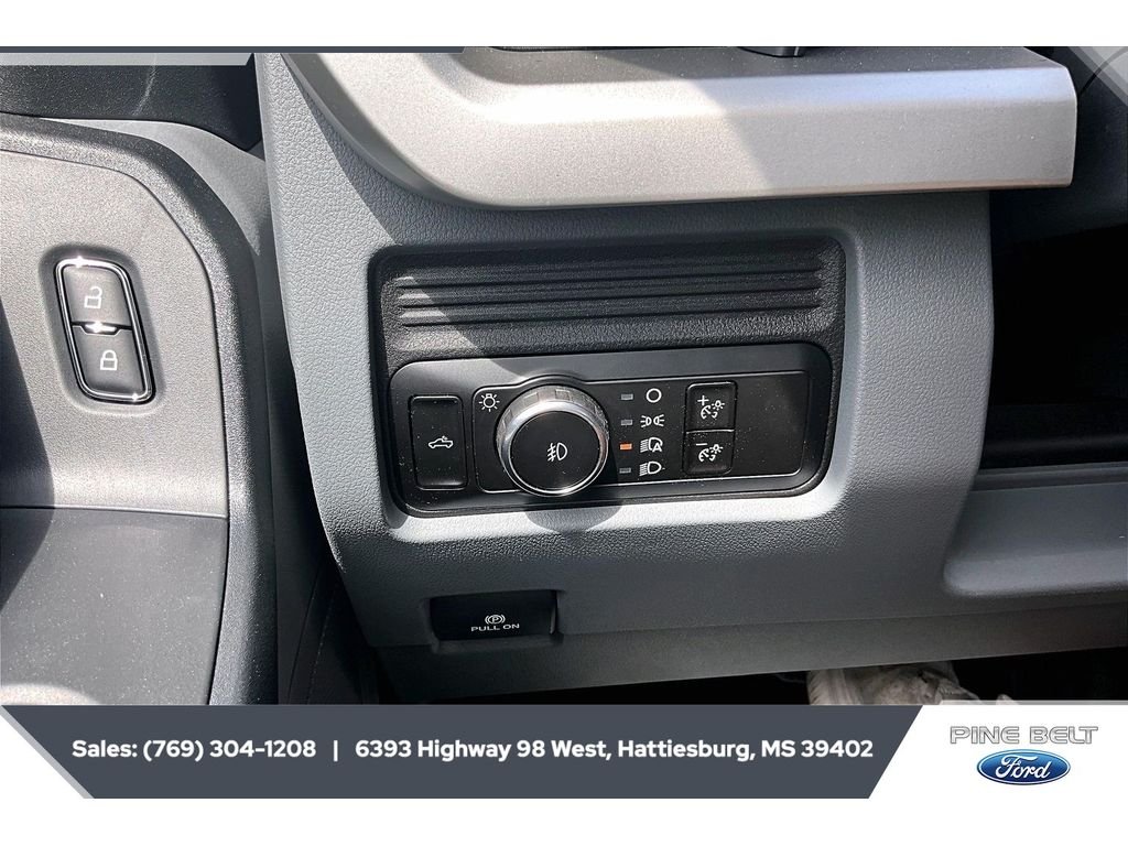 2025 Ford F-250 Super Duty XL - Photo 23