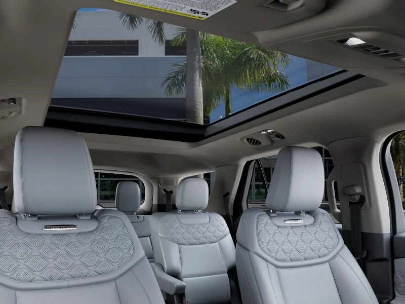 New 2027 Avalanche Gray Ford Platinum™ image 46