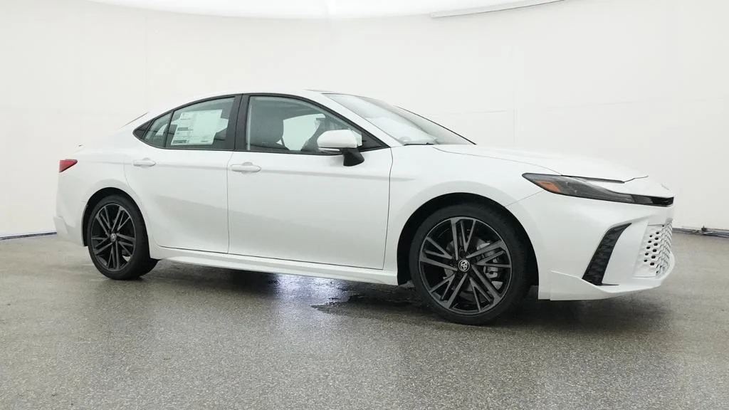 New 2026 Wind Chill Pearl Toyota XSE image 11