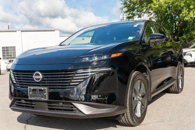 Certified Used 2026 Black Nissan SL image 3