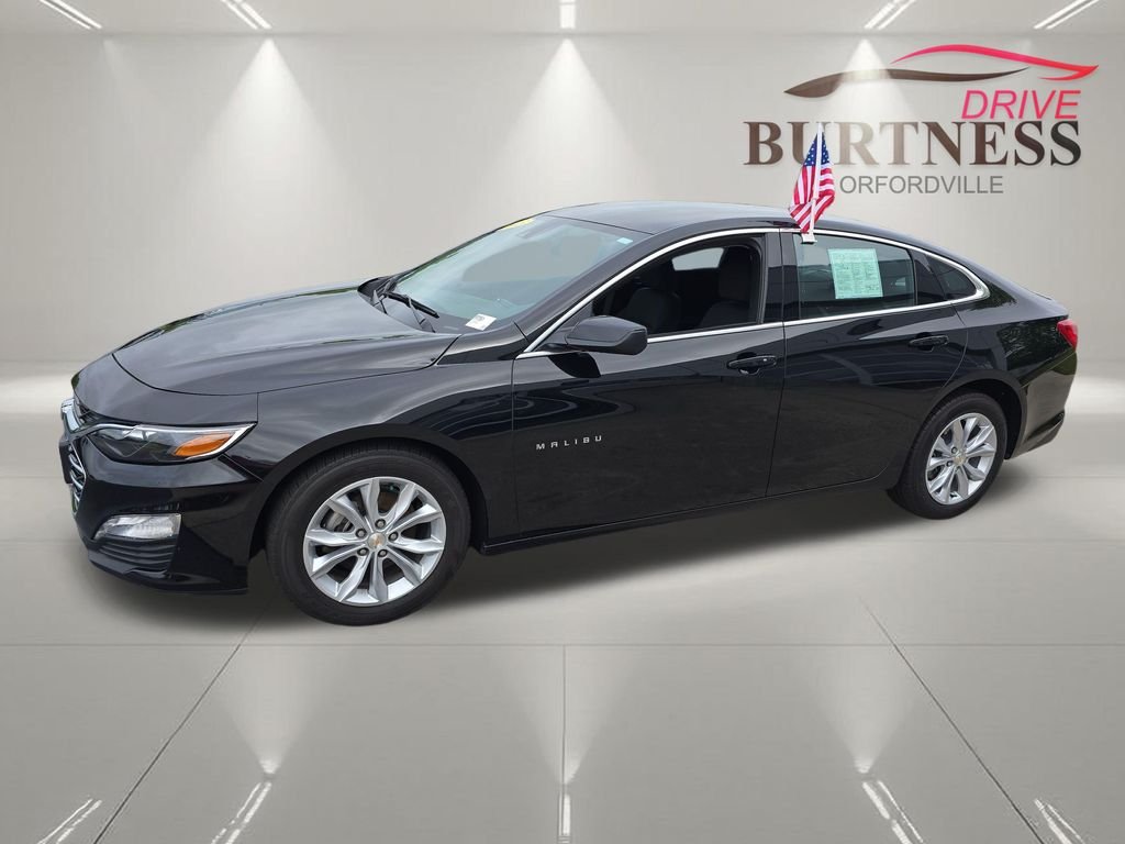 Used 2025 Black Chevrolet LT image 4